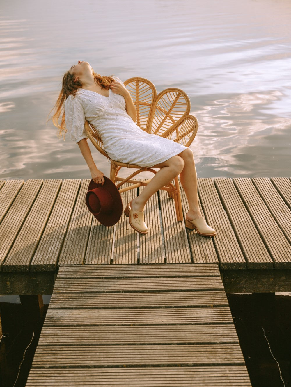 Flower Clogs Camel Dark