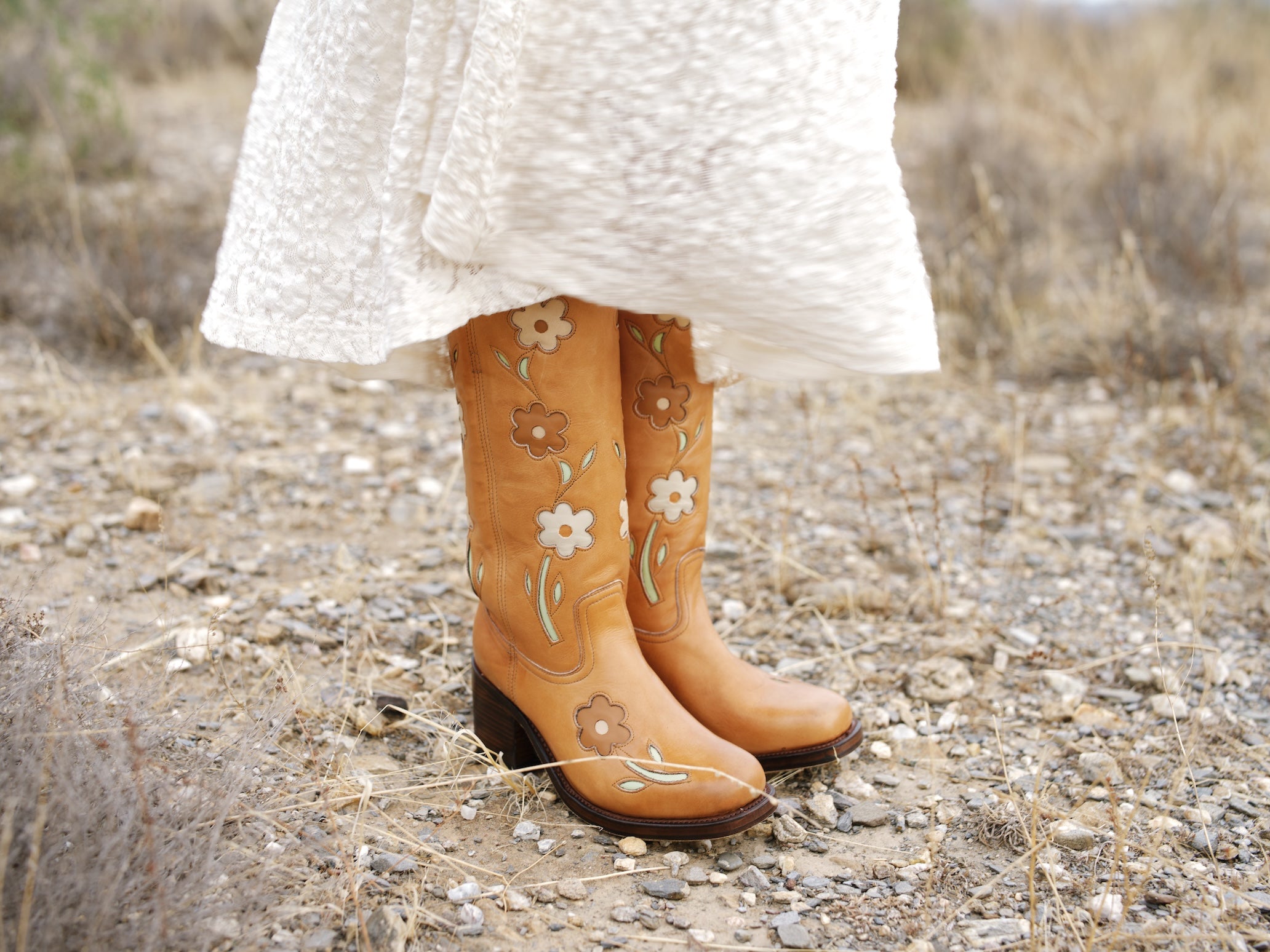 Flower Boots Almond Brown – Dandelie