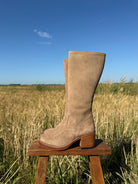 Chunky-Zipper-Boots-in-Desert-brown