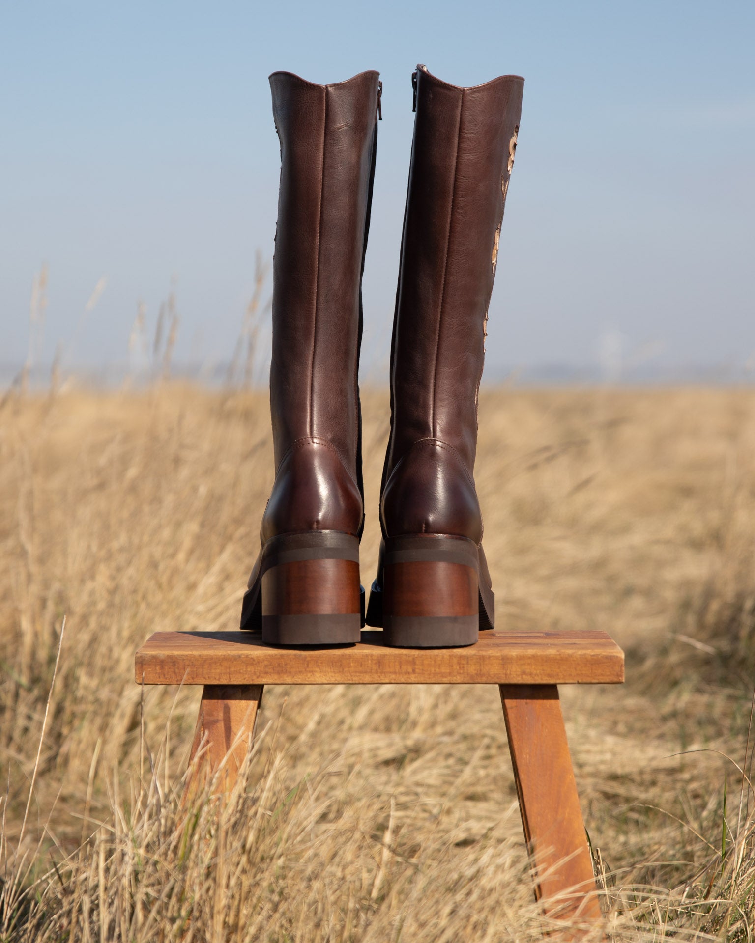 Platform Flower Boots Espresso Brown – Dandelie