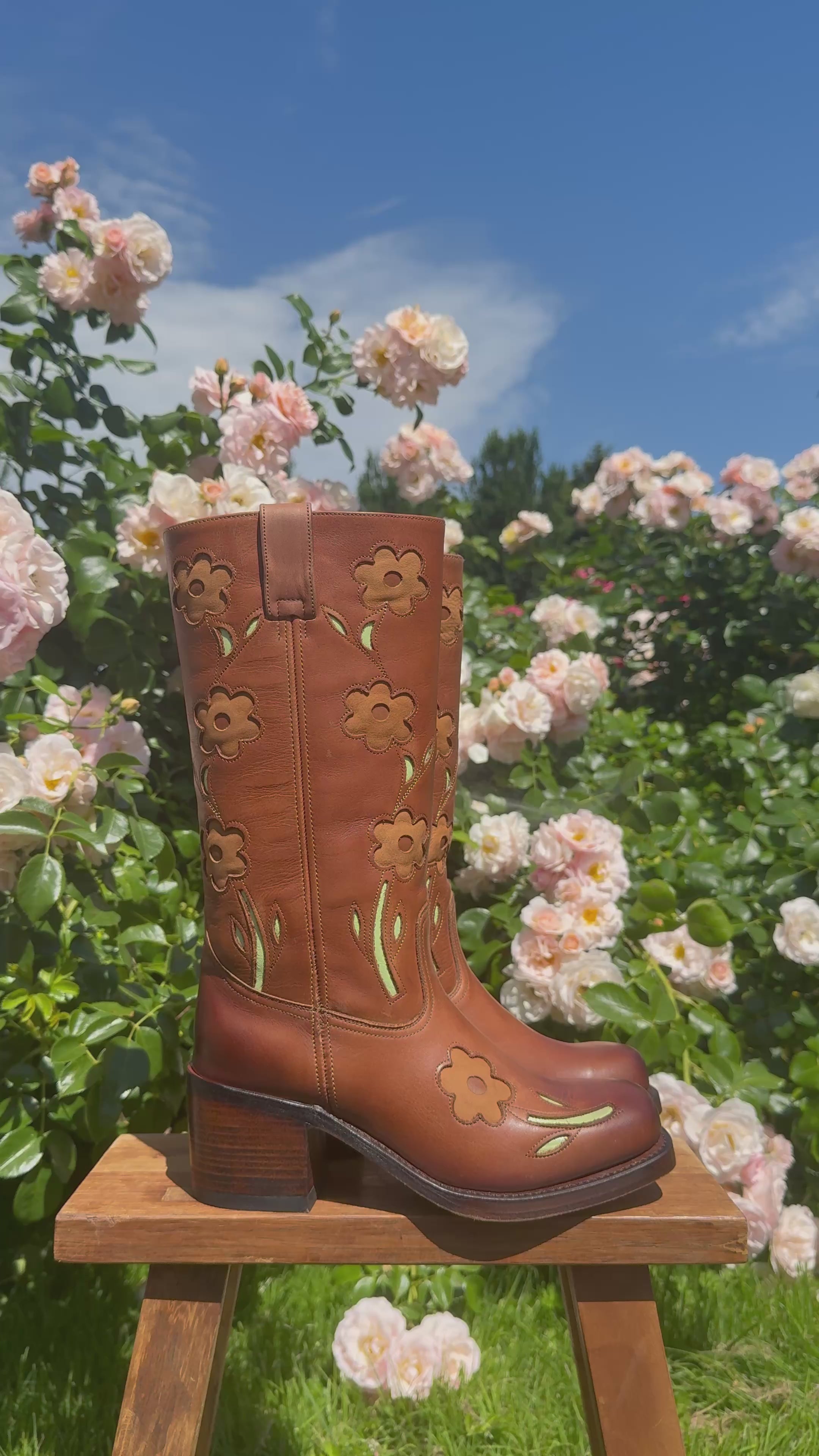 Flower Boots Tawny Pull Strap – Dandelie