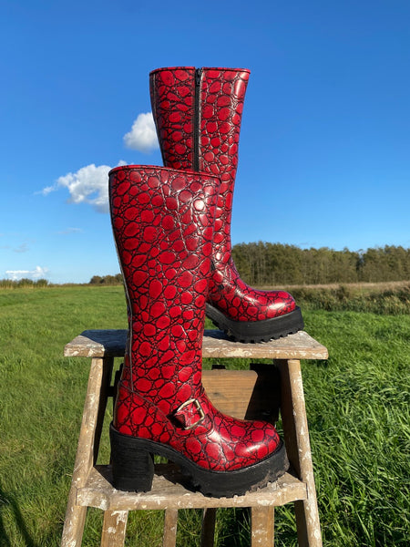 Red Platform Boots - Deadstock – Dandelie