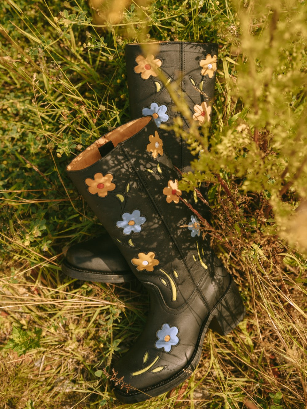 Flower Boots Black Mat – Dandelie