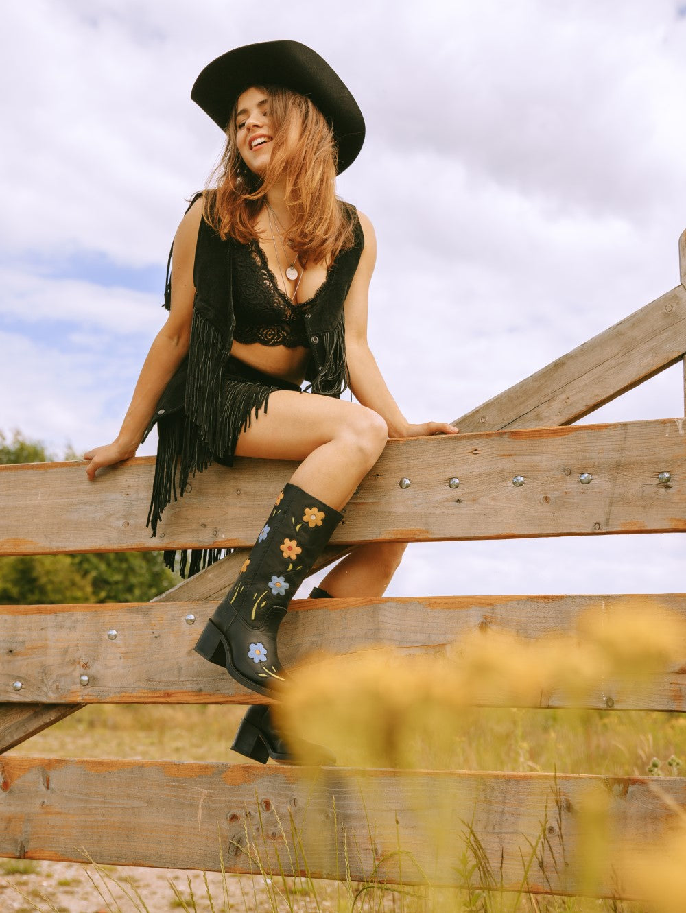 Flower Boots Black – Dandelie