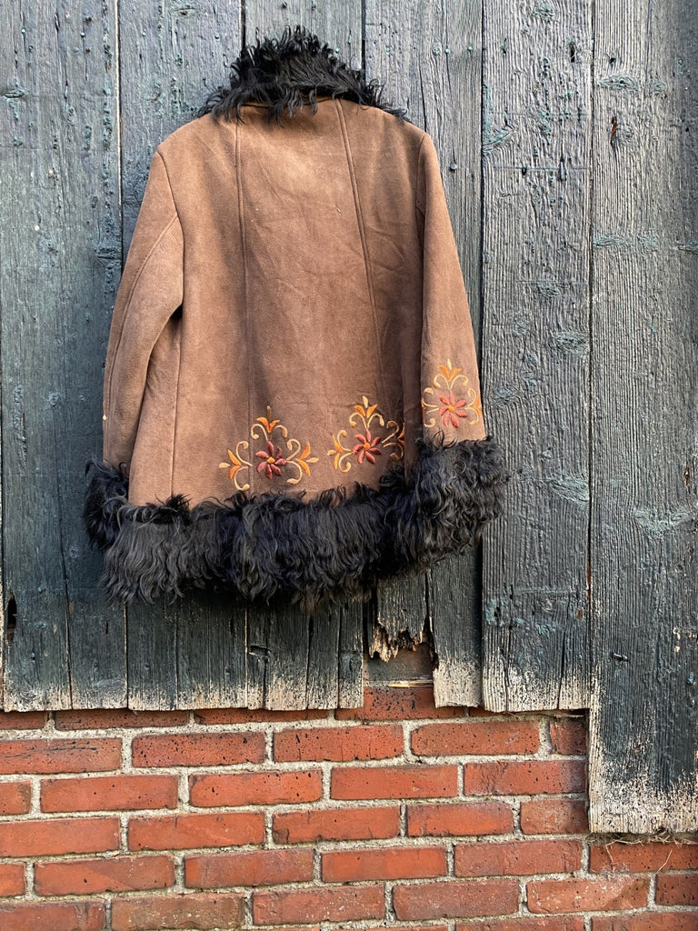 Afghan Sheepskin Coat Fia – Dandelie
