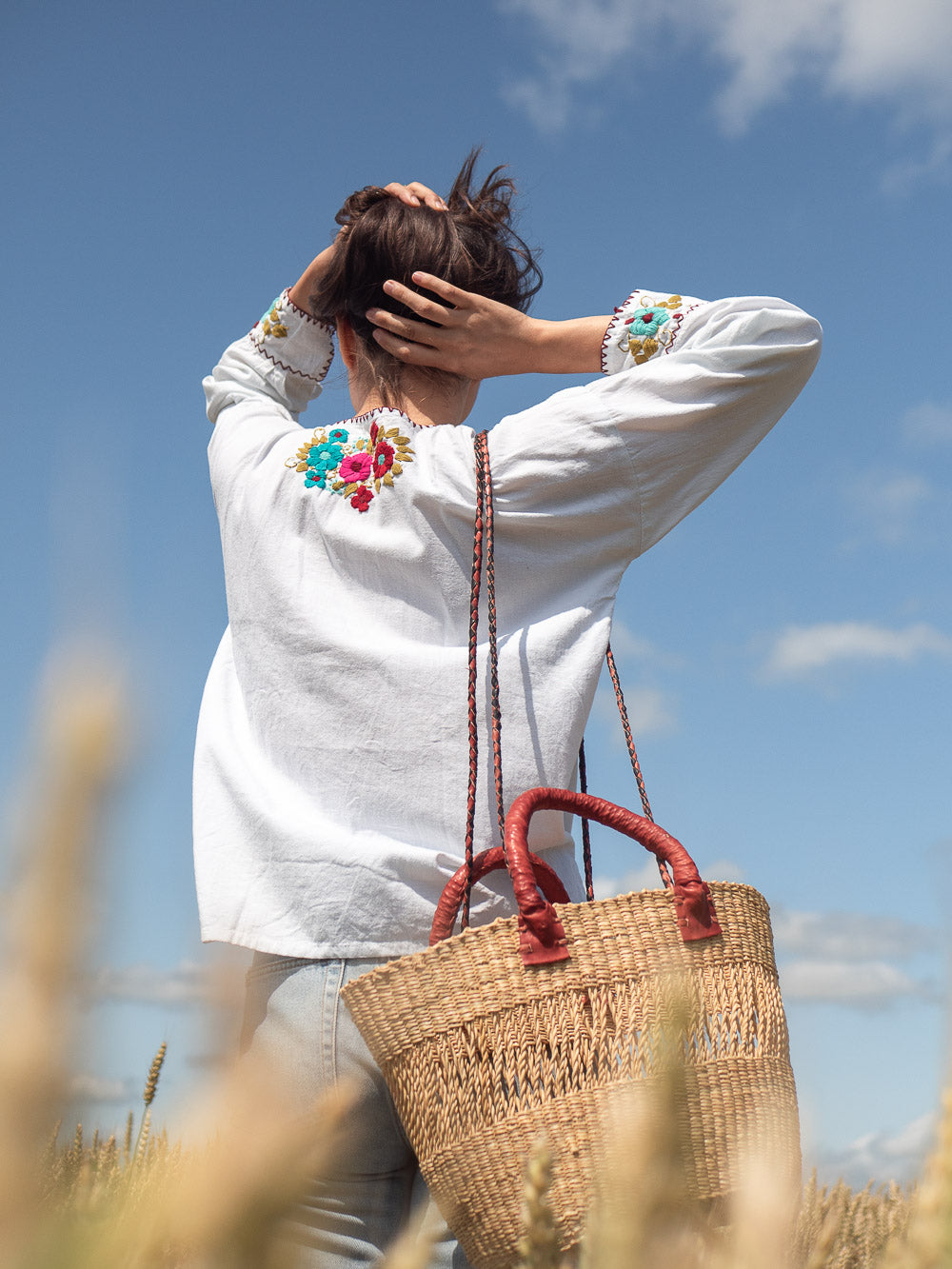 Mexican floral embroidered blouse – Dandelie