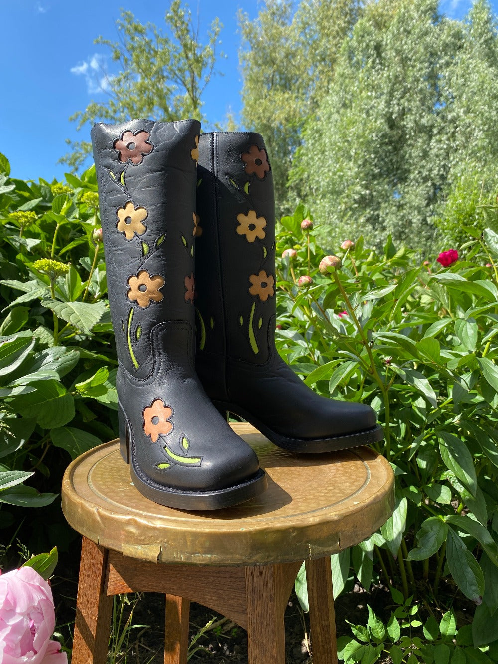 Flower Boots Black Brown – Dandelie